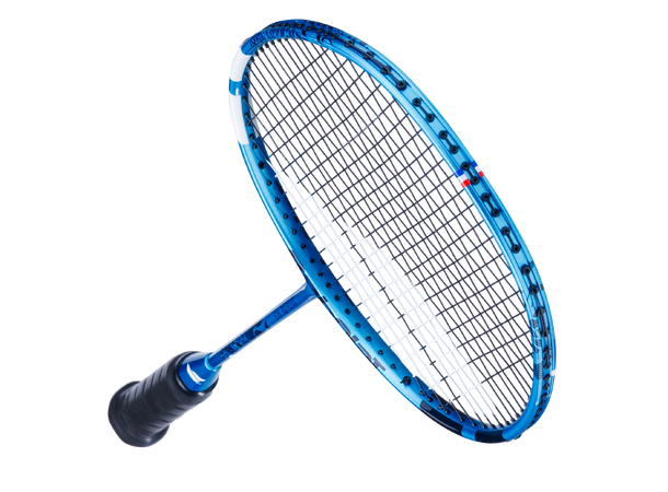 Babolat Satelite Rise God racket for videre utvikling.